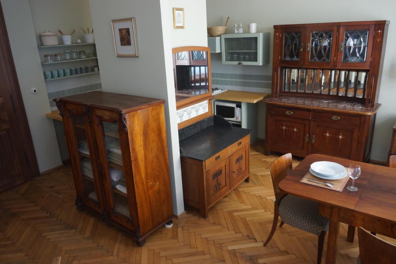 Lindas Flat Praga Exterior foto